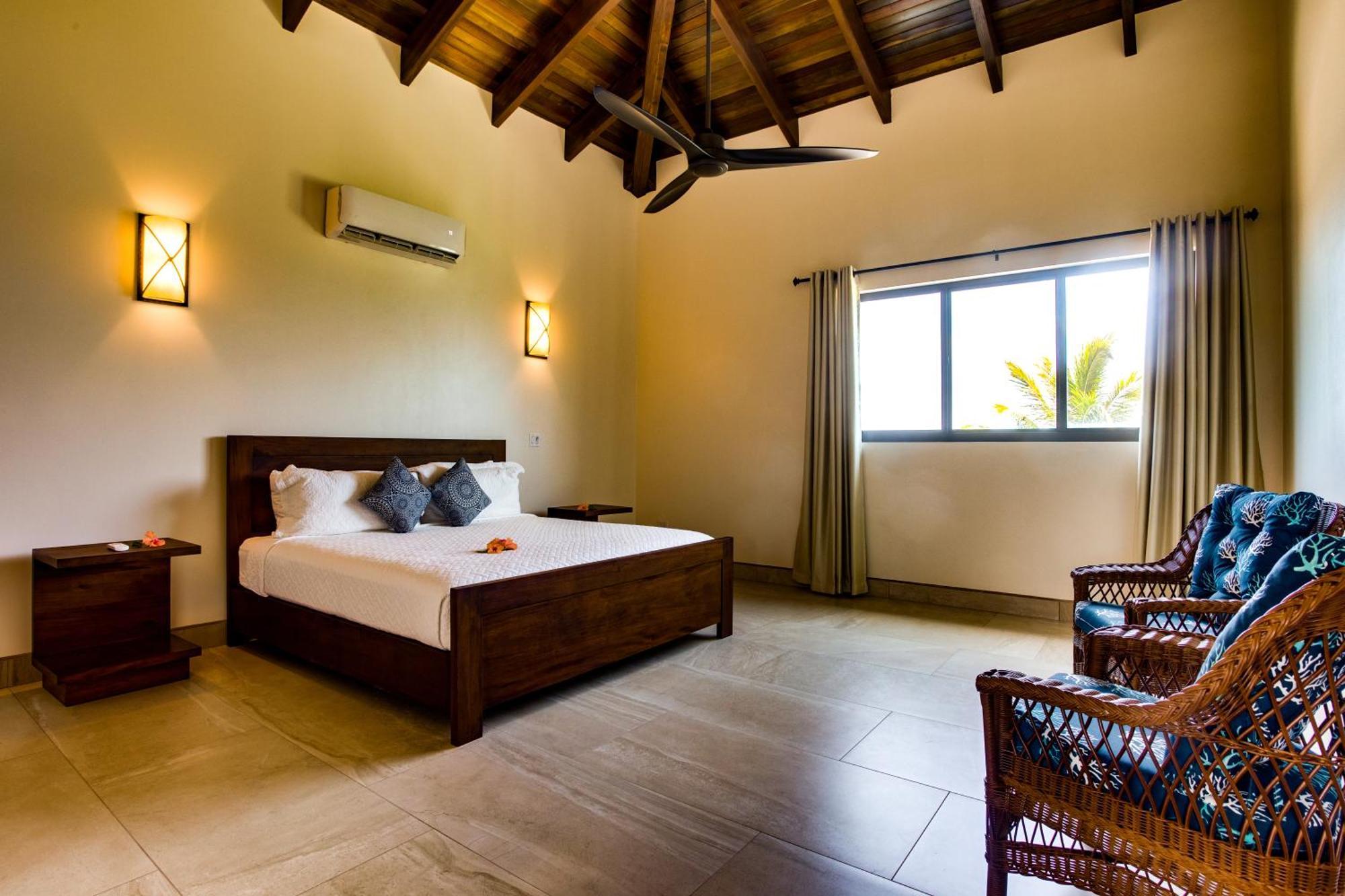 Naia Resort And Spa Placencia Екстер'єр фото